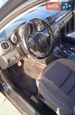 Хэтчбек Mazda 3 2006 в Ивано-Франковске