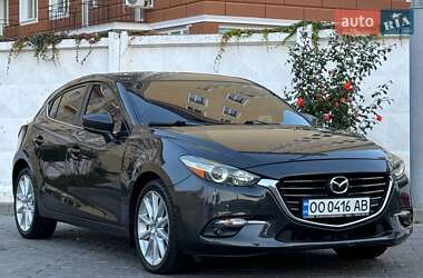 Хэтчбек Mazda 3 2017 в Одессе