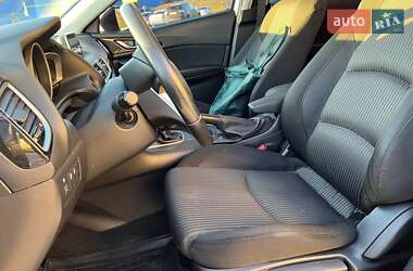 Седан Mazda 3 2014 в Вінниці