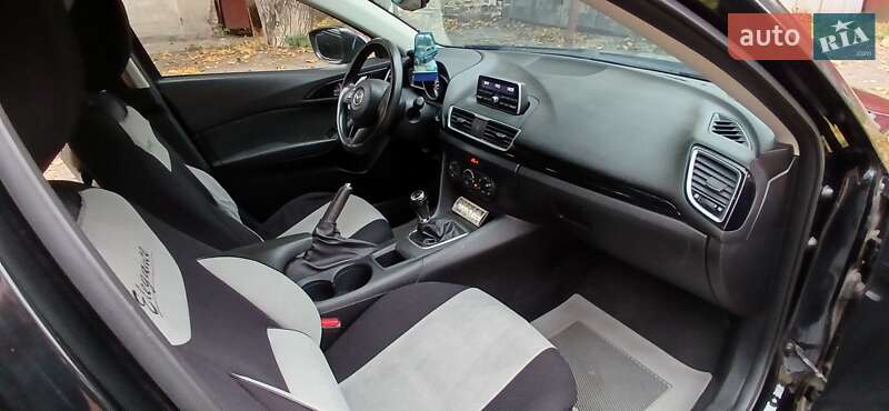 Седан Mazda 3 2015 в Днепре фото 10 Седан Mazda 3 2015 в Днепре