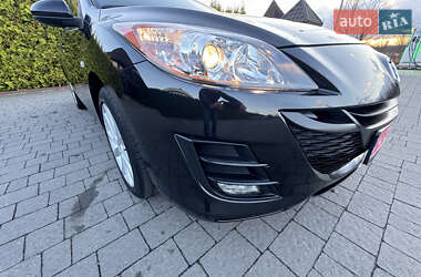 Хэтчбек Mazda 3 2011 в Стрые