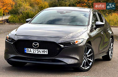 Хетчбек Mazda 3 2021 в Кривому Розі