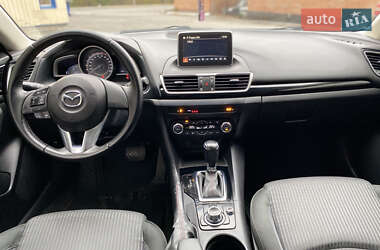 Седан Mazda 3 2015 в Полтаве