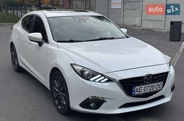 Седан Mazda 3 2013 в Дніпрі