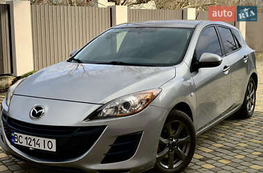 Хэтчбек Mazda 3 2010 в Яворове