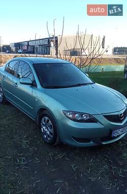 Седан Mazda 3 2004 в Бродах