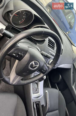 Седан Mazda 3 2010 в Киеве