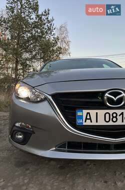 Седан Mazda 3 2014 в Києві