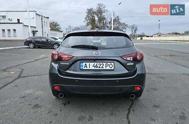 Хэтчбек Mazda 3 2015 в Измаиле