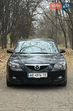 Седан Mazda 3 2007 в Днепре