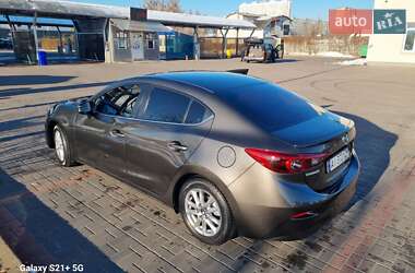 Седан Mazda 3 2014 в Киеве