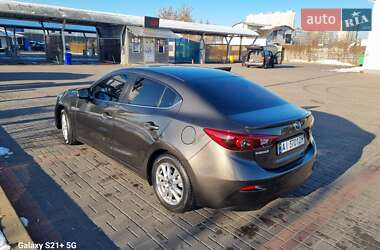 Седан Mazda 3 2014 в Киеве