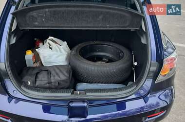 Хетчбек Mazda 3 2003 в 