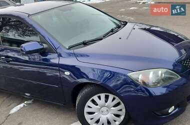 Хетчбек Mazda 3 2003 в 