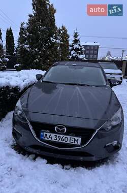 Хетчбек Mazda 3 2016 в Києві