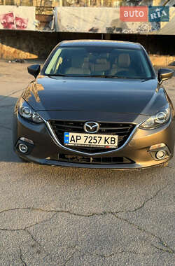 Хетчбек Mazda 3 2015 в Дніпрі