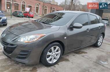 Хэтчбек Mazda 3 2010 в Запорожье