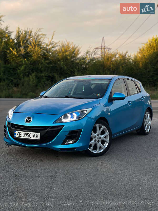 Хетчбек Mazda 3 2010 в Дніпрі