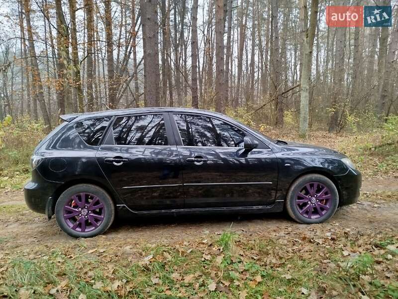 Хетчбек Mazda 3 2006 в Кам'янець-Подільському
