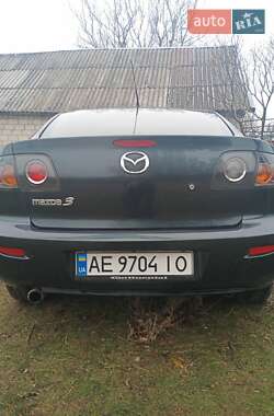 Седан Mazda 3 2005 в Павлограді