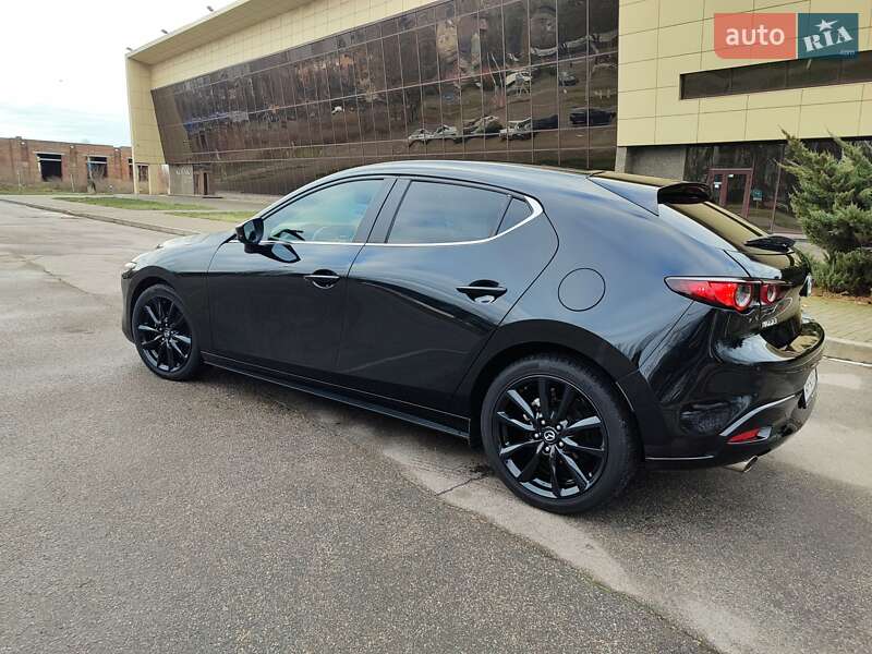 Хэтчбек Mazda 3 2019 в Львове