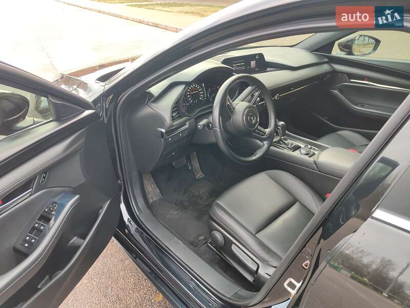 Хэтчбек Mazda 3 2019 в Львове