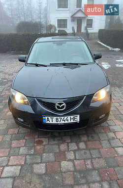 Седан Mazda 3 2006 в Кривці