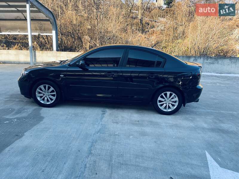 Седан Mazda 3 2007 в Києві