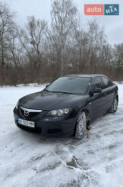 Седан Mazda 3 2006 в Днепре