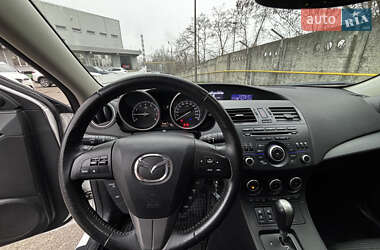 Седан Mazda 3 2012 в Києві