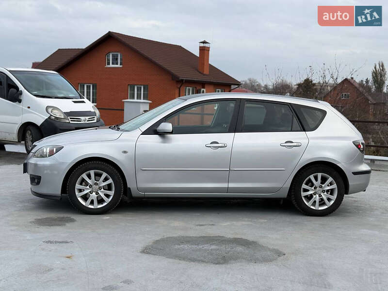 Хэтчбек Mazda 3 2007 в 