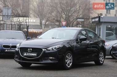 Седан Mazda 3 2016 в Києві