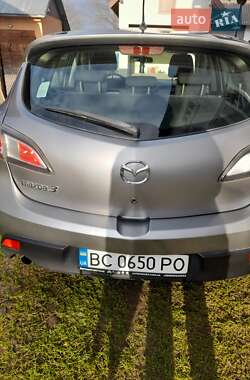 Хэтчбек Mazda 3 2011 в Стрые