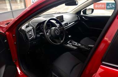 Хэтчбек Mazda 3 2015 в Киеве