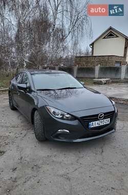 Седан Mazda 3 2015 в Олександрії