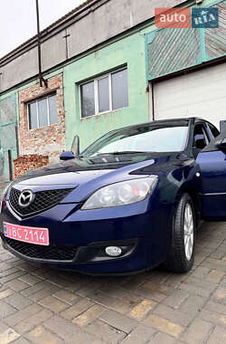 Хетчбек Mazda 3 2009 в Сумах