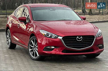 Седан Mazda 3 2018 в 