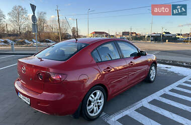 Седан Mazda 3 2004 в Луцьку