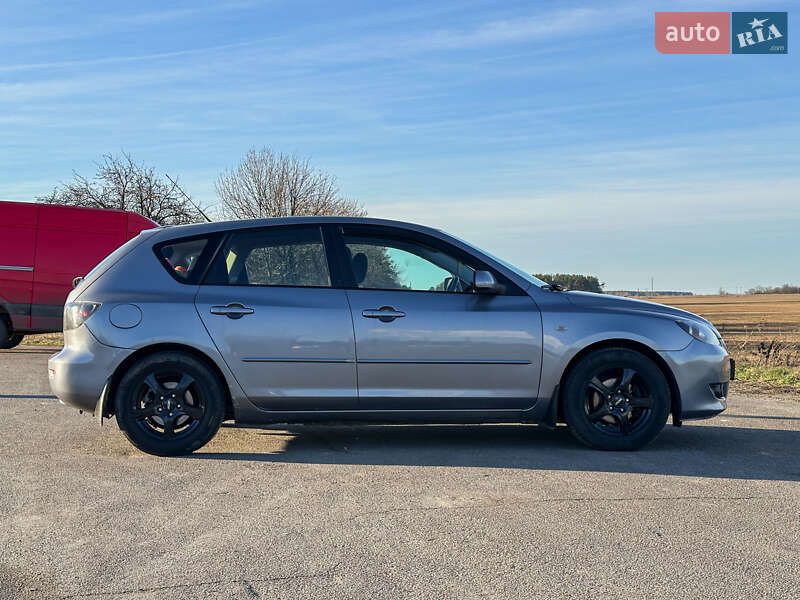 Хэтчбек Mazda 3 2005 в Прилуках