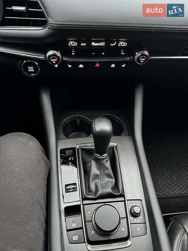Хэтчбек Mazda 3 2022 в Черкассах