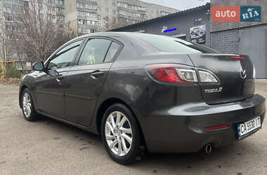 Седан Mazda 3 2011 в Черкасах