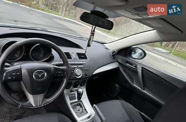 Седан Mazda 3 2011 в 