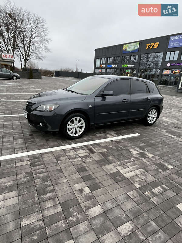 Хетчбек Mazda 3 2006 в Макарові