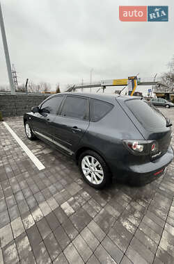 Хетчбек Mazda 3 2006 в Макарові