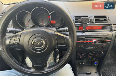 Хэтчбек Mazda 3 2005 в Николаеве