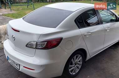 Седан Mazda 3 2012 в Кременчуге