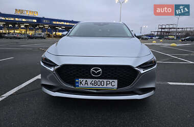 Седан Mazda 3 2019 в Киеве