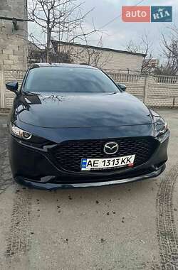 Седан Mazda 3 2019 в Дніпрі