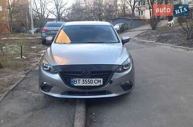 Седан Mazda 3 2016 в Києві