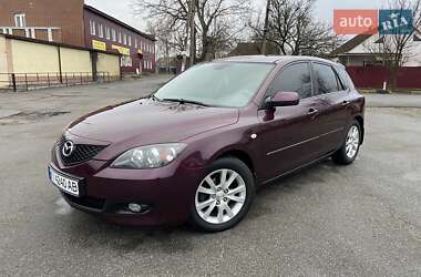 Хетчбек Mazda 3 2007 в Корсунь-Шевченківському